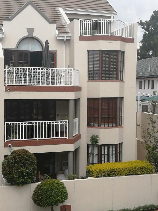 Apartamento Rivonia One & Only Johannesburgo Exterior foto
